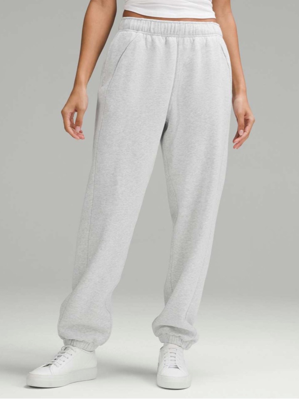 Lululemon Scuba Mid-Rise Oversized Jogger - Heathered Light Grey-  Short XXS